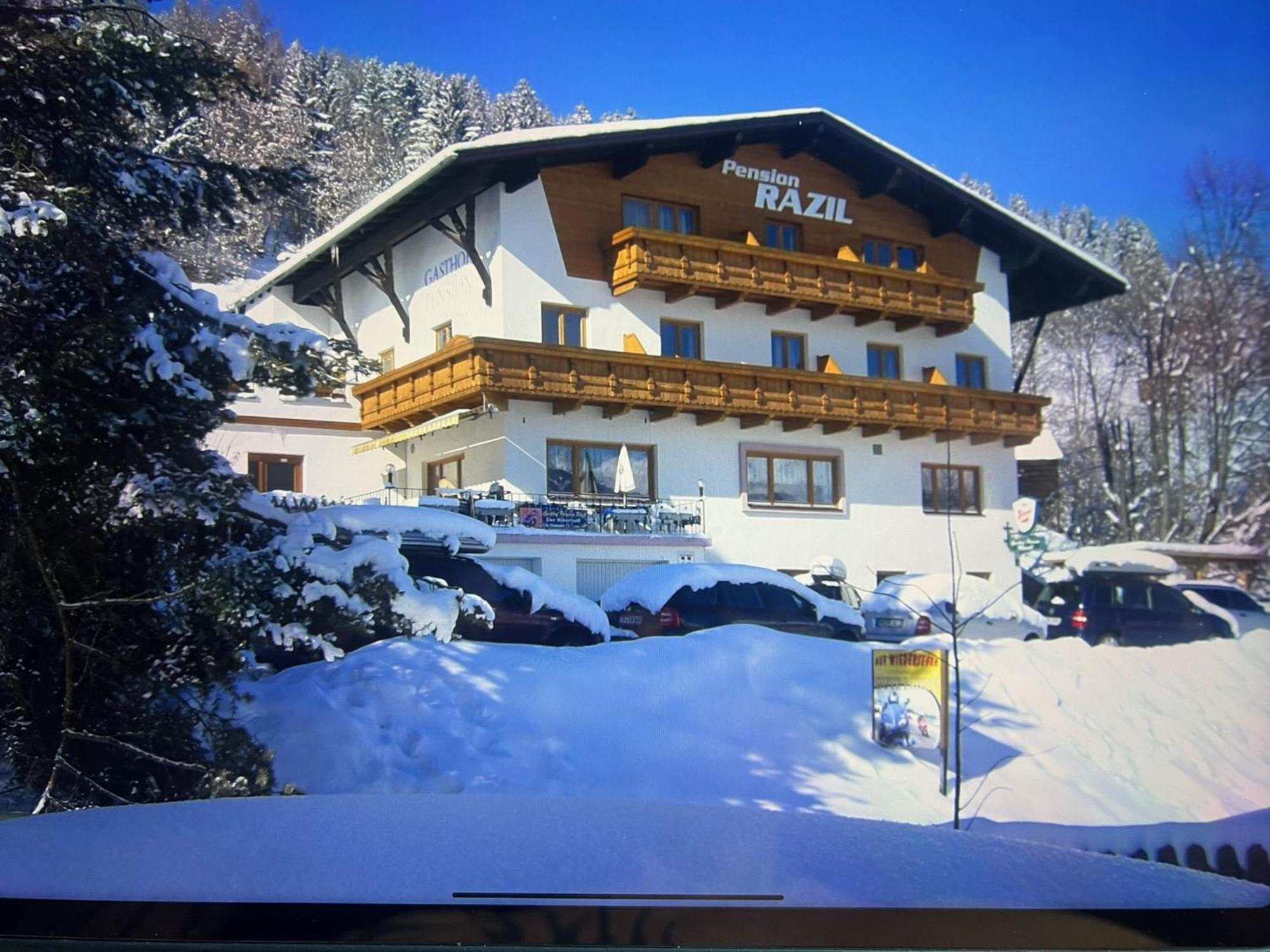 Pension Razil Ladis Exterior foto