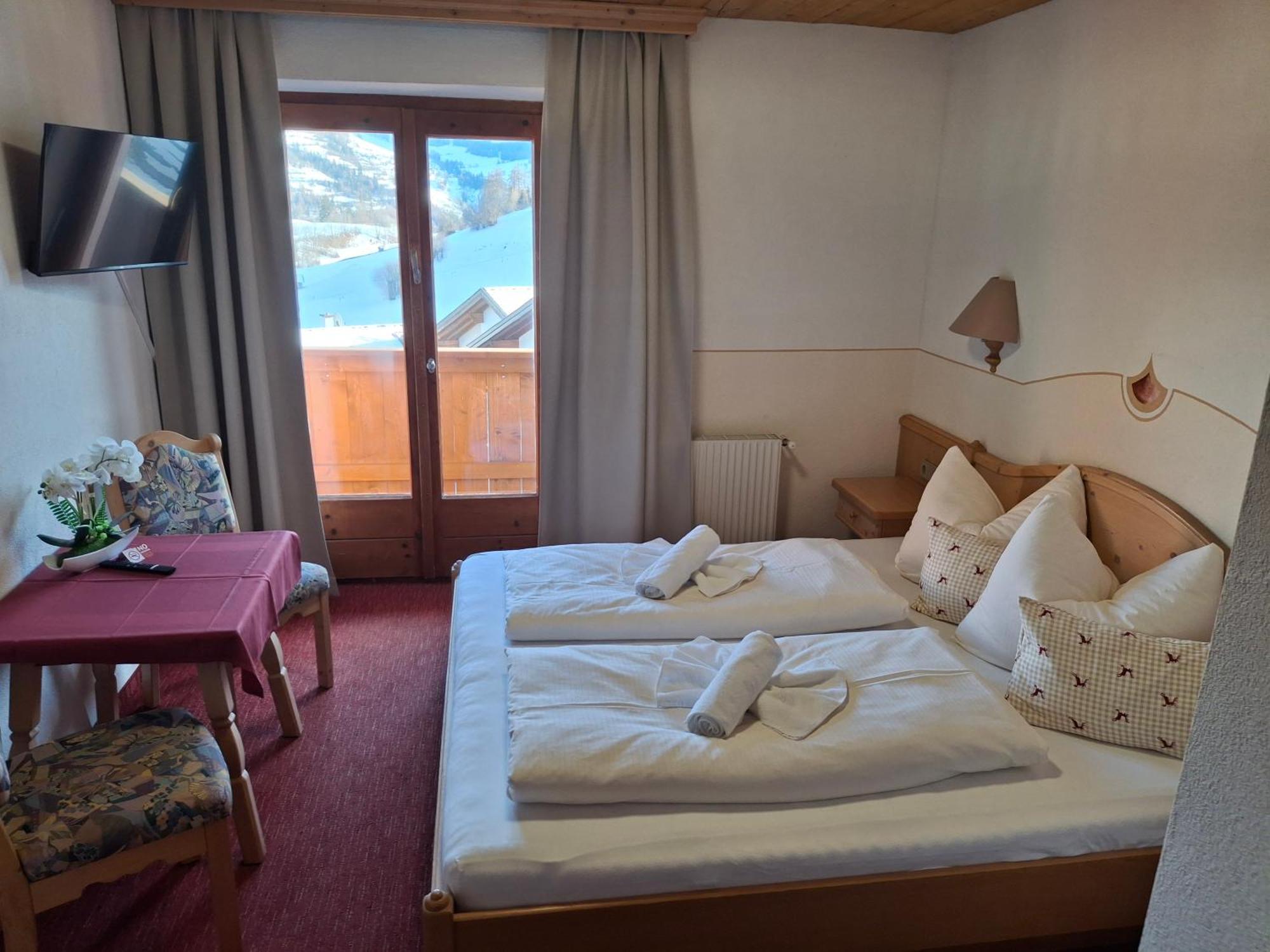 Pension Razil Ladis Exterior foto