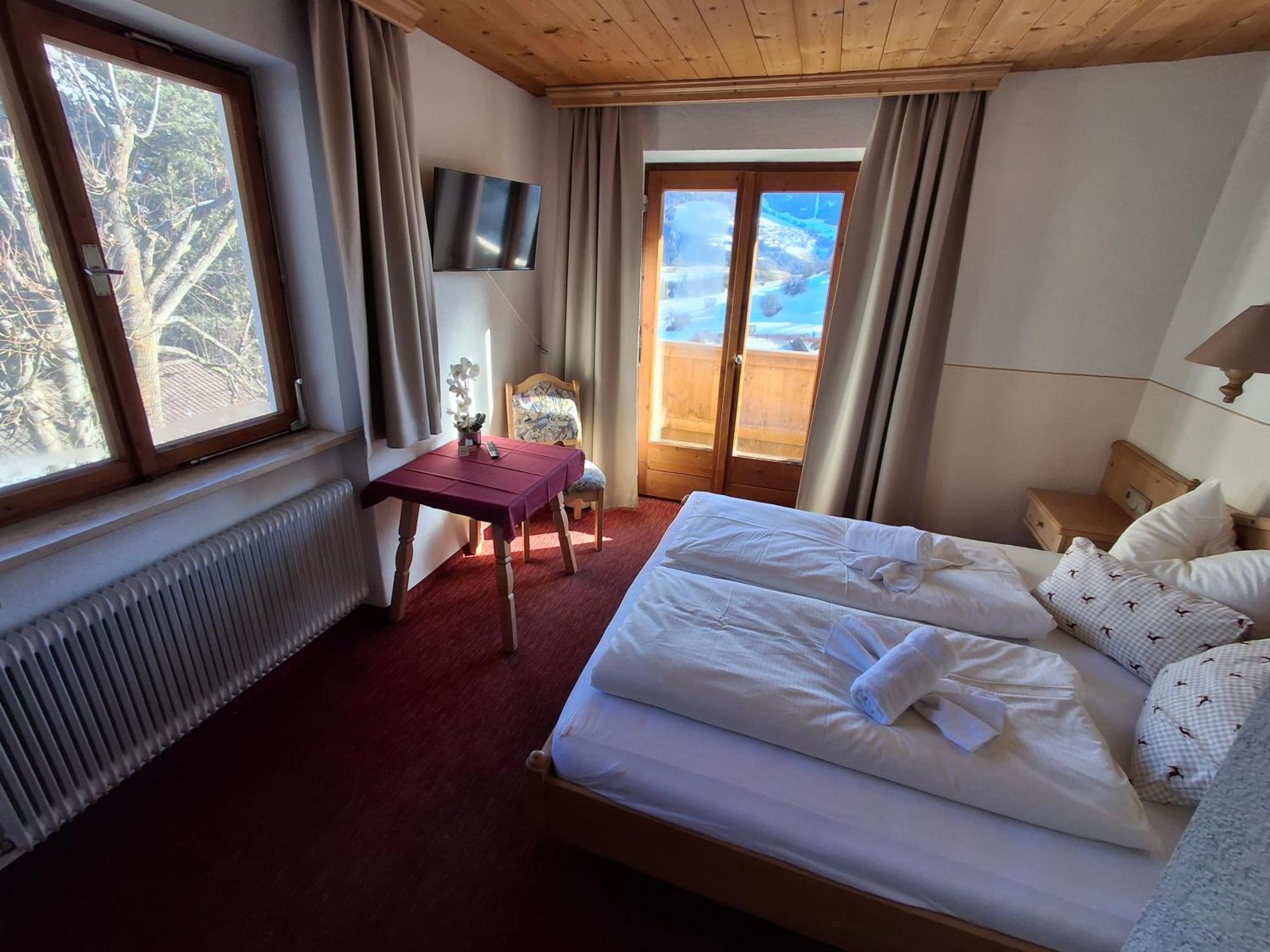 Pension Razil Ladis Exterior foto
